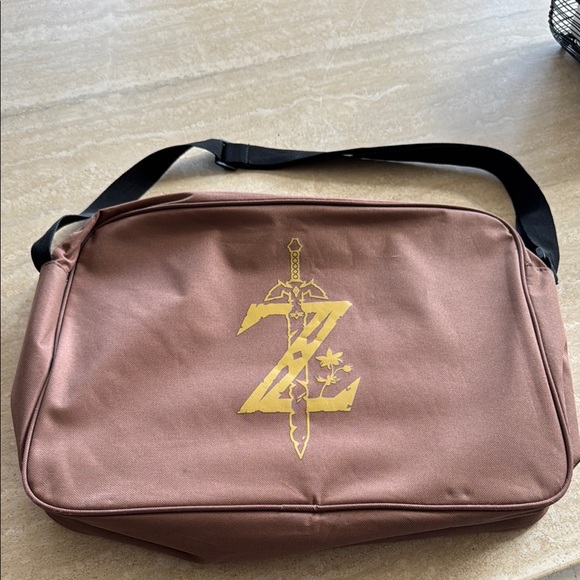 Nintendo The Legend of Zelda - Breath of the Wild Messenger Laptop Bag - Picture 1 of 7
